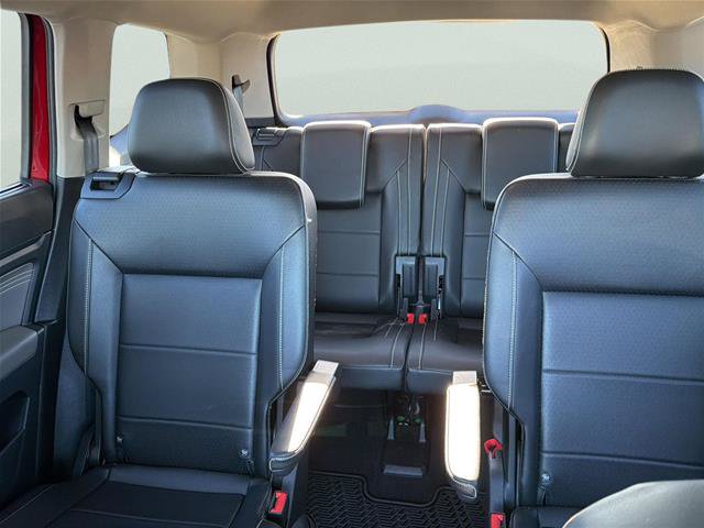 Used 2022 Volkswagen Atlas SEL R-Line AWD/4WD image 19