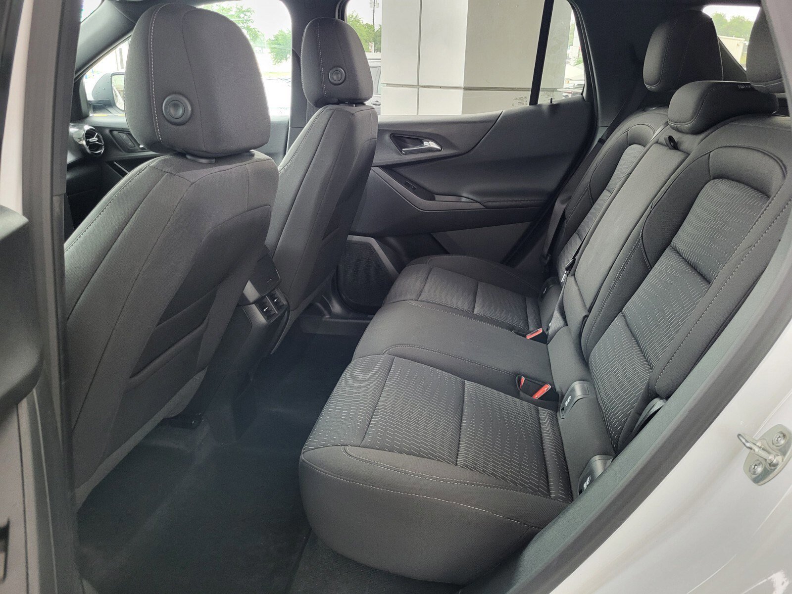 Used 2026 Chevrolet Equinox LT w/ Safety and Technology Package image 15