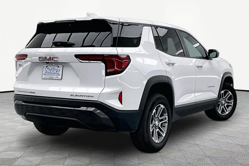 Used 2026 GMC Terrain Elevation AWD/4WD image 2