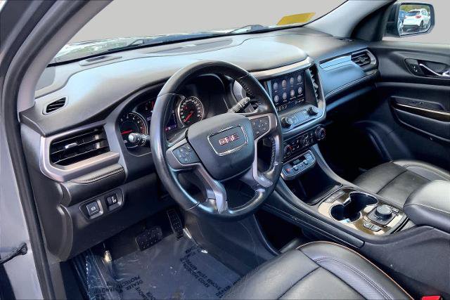 Used 2022 GMC Acadia AT4 w/ LPO, Cargo Package AWD/4WD image 18