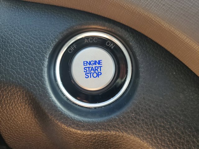 Used 2018 Hyundai Santa Fe SE Ultimate w/ SE Ultimate Tech Package 03 image 31