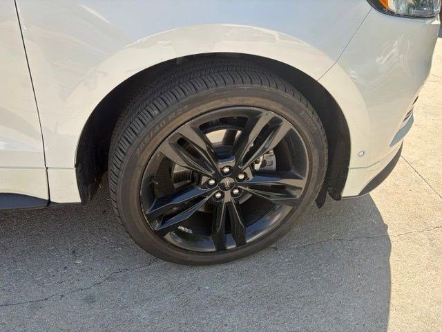 Certified 2020 Ford Edge ST w/ Equipment Group 401A AWD/4WD image 17