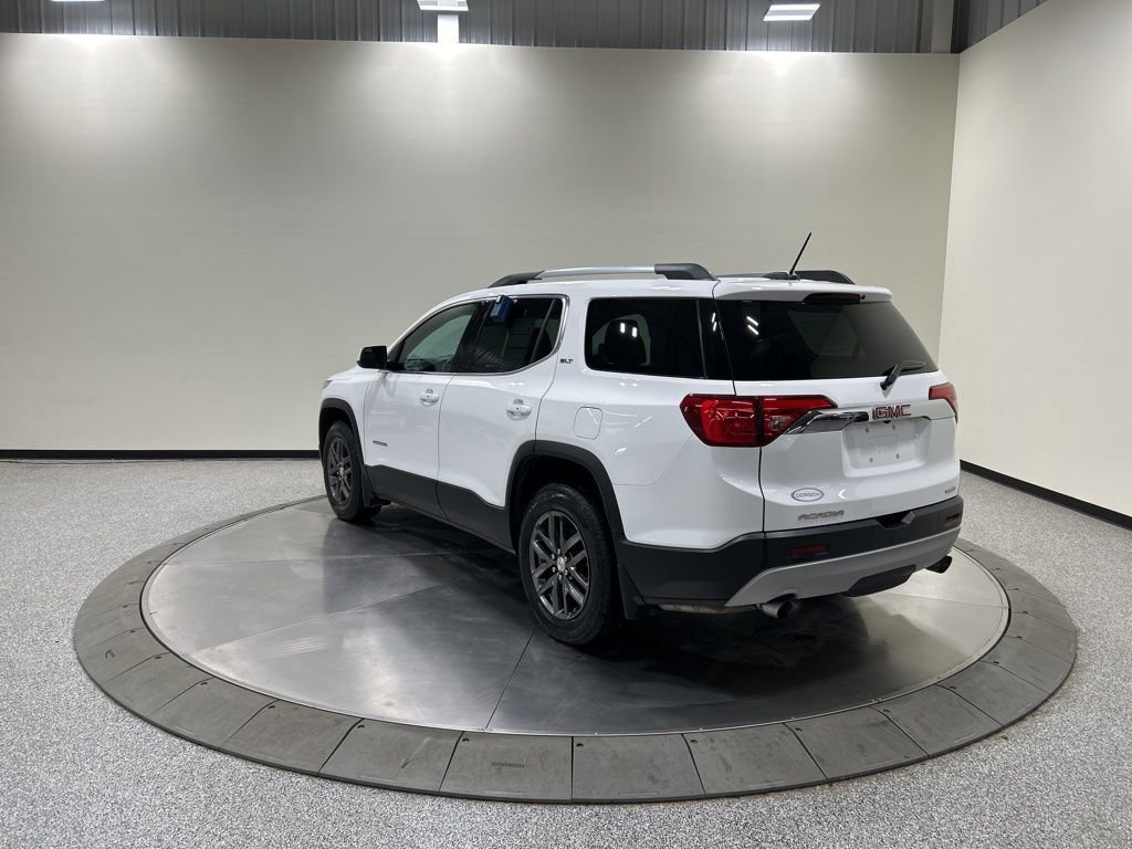 Used 2019 GMC Acadia SLT image 3