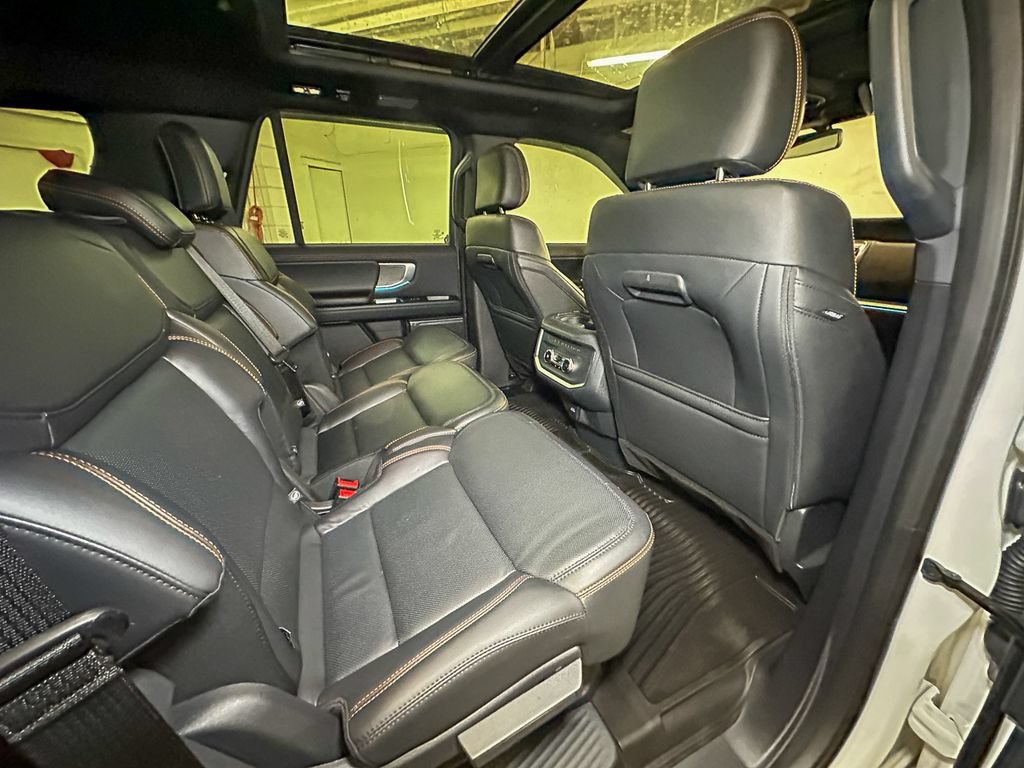 Certified 2025 Ford Expedition Tremor AWD/4WD image 33