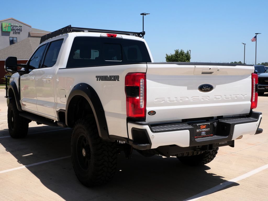 Certified 2024 Ford F250 Lariat w/ Lariat Ultimate Package AWD/4WD image 4