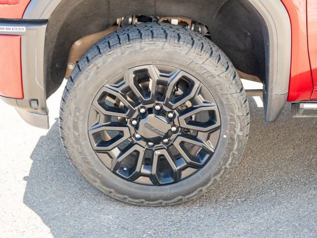 Used 2024 GMC Sierra 2500 Denali w/ Technology Package AWD/4WD image 15