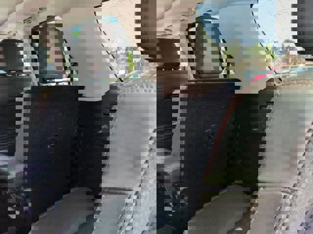 Certified 2025 Ford Expedition Active image 32