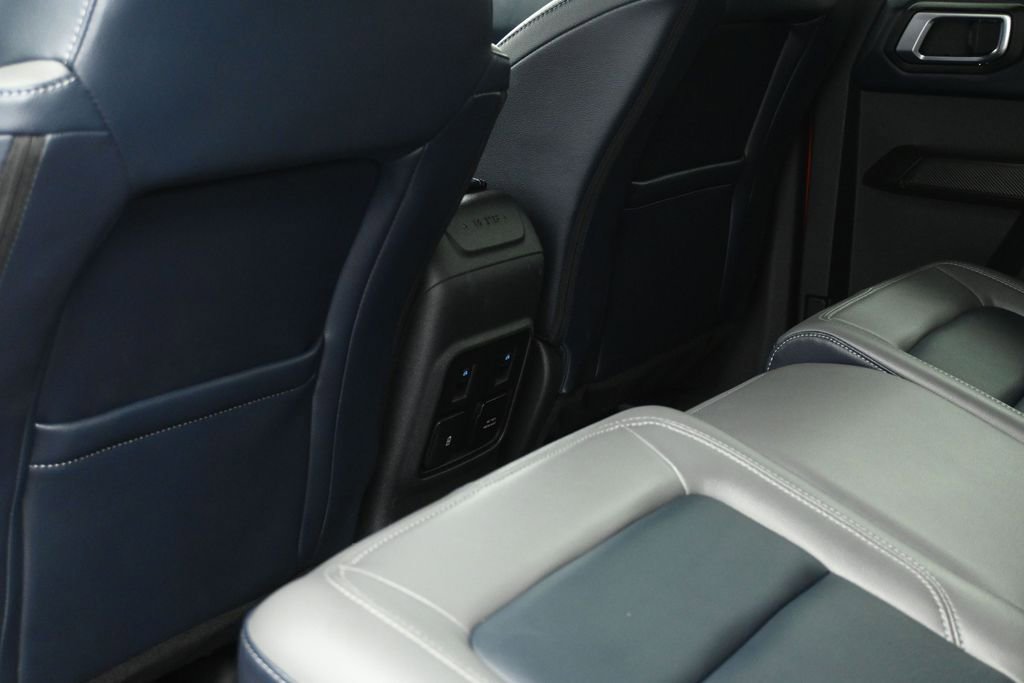 Certified 2024 Ford Bronco Outer Banks AWD/4WD image 21