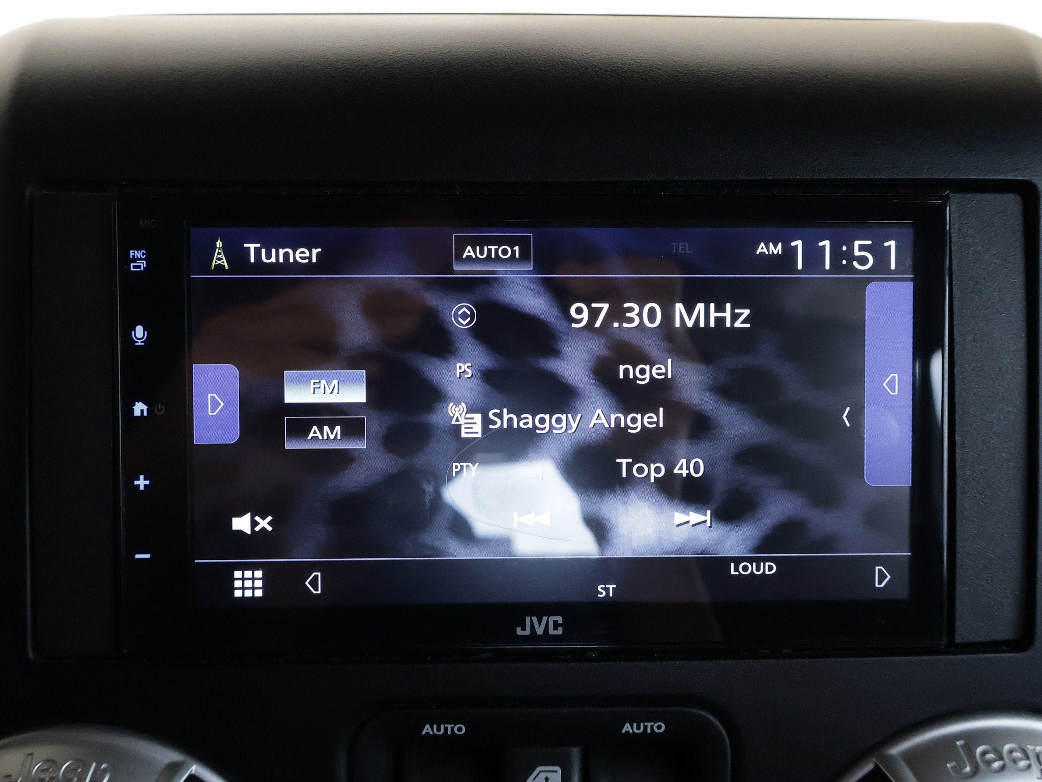 Used 2017 Jeep Wrangler Unlimited Rubicon w/ Connectivity Group AWD/4WD image 30