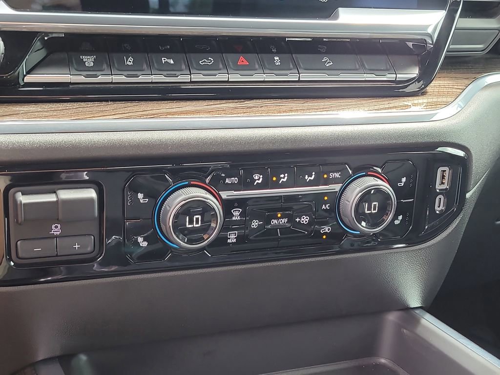 Used 2025 Chevrolet Silverado 2500 LT w/ All Star Edition image 25