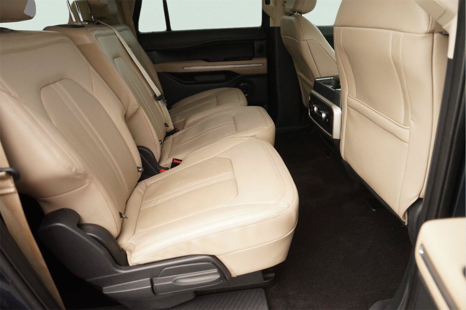 Certified 2022 Ford Expedition Max Limited RWD image 18