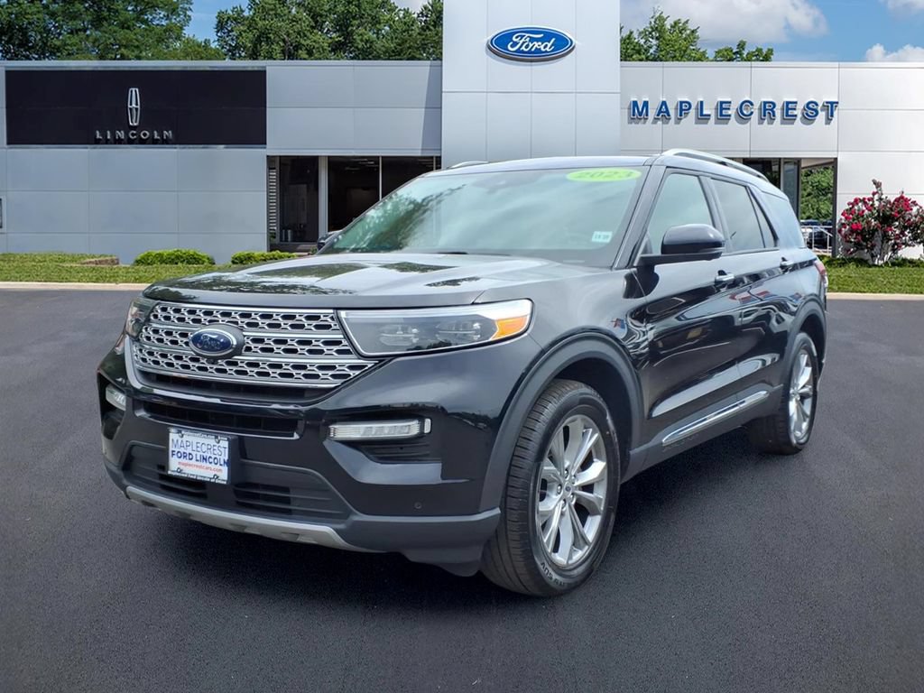 Certified 2023 Ford Explorer Limited w/ Limited Technology Package AWD/4WD image 2