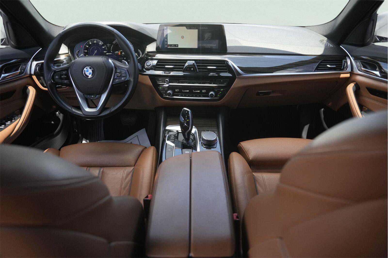 Used 2019 BMW 530e xDrive AWD/4WD image 21