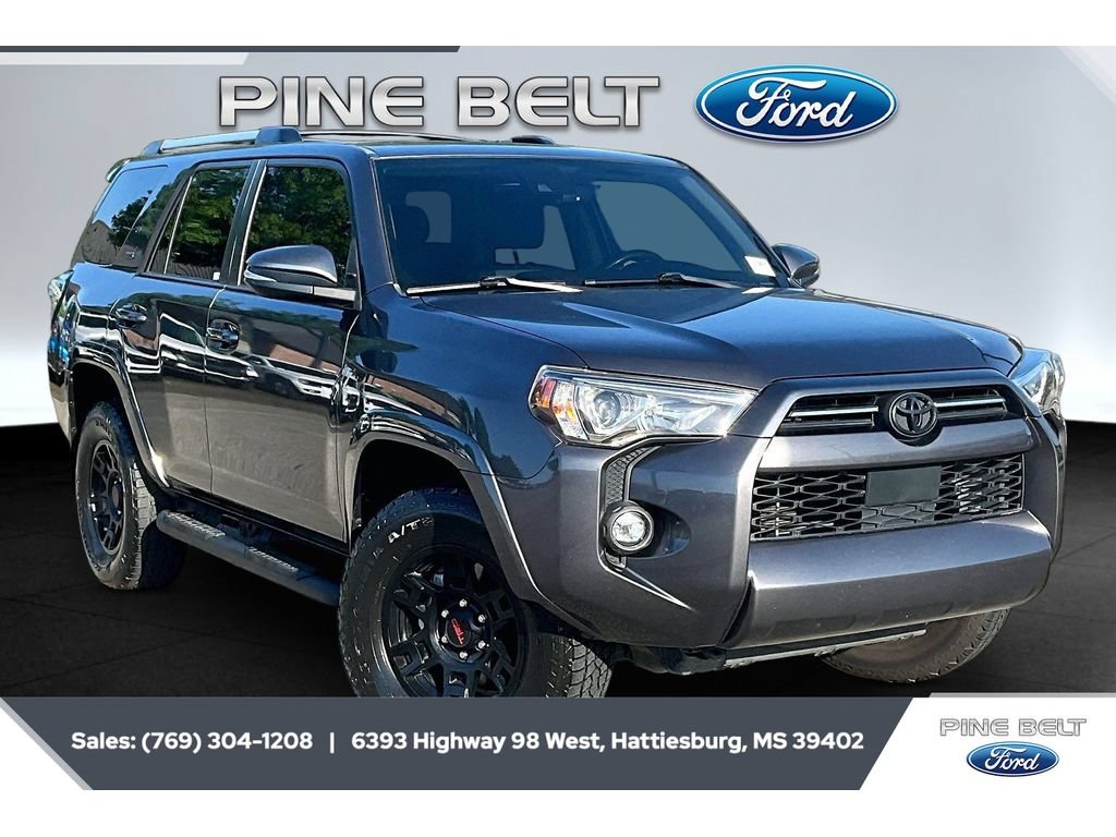 Used 2021 Toyota 4Runner SR5 Premium w/ Moonroof Package AWD/4WD video 1