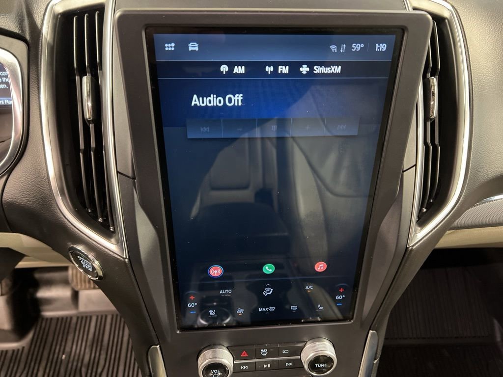 Certified 2021 Ford Edge Titanium w/ Class II Trailer Tow Package image 11