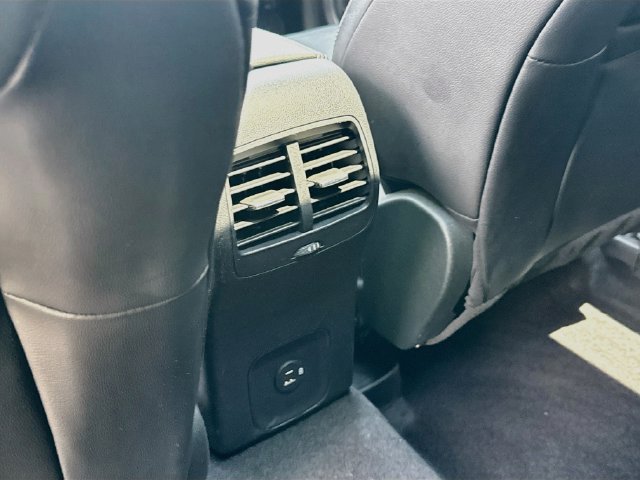 Certified 2020 Ford Escape SEL AWD/4WD image 32