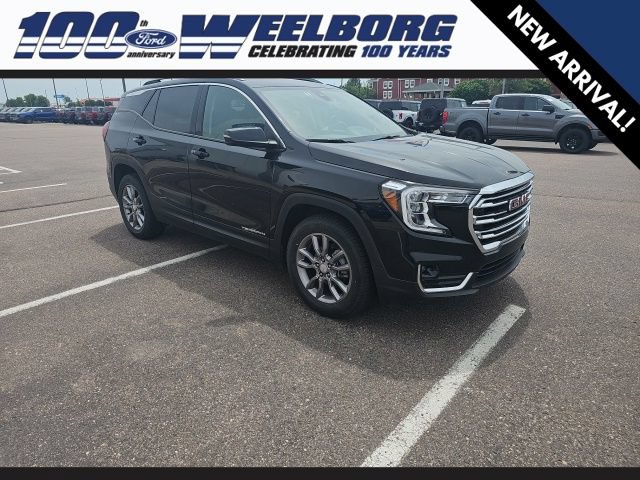 Used 2024 GMC Terrain SLT AWD/4WD image 7