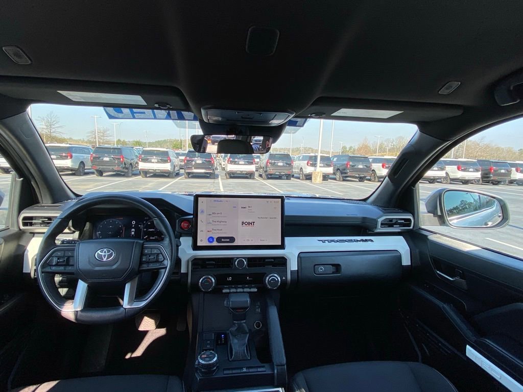 Used 2024 Toyota Tacoma TRD Off-Road image 25