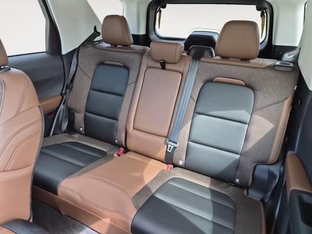 Certified 2025 Ford Bronco Sport Outer Banks w/ Outer Banks Tech Package+ AWD/4WD image 13