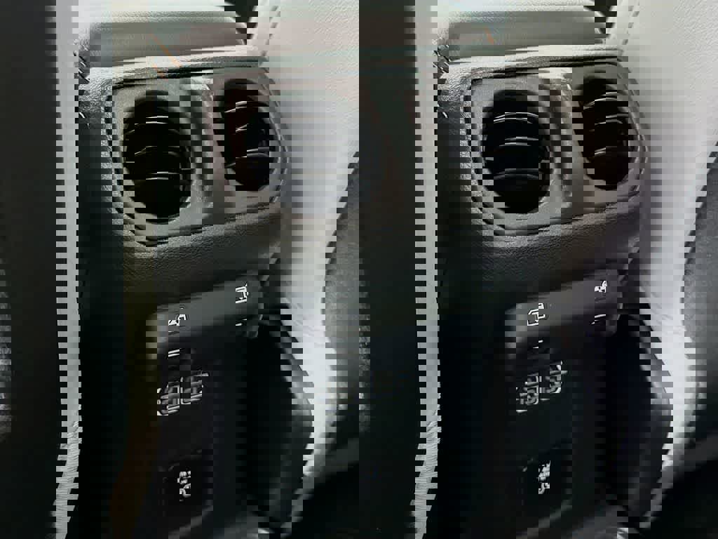 Used 2021 Jeep Gladiator Mojave image 13