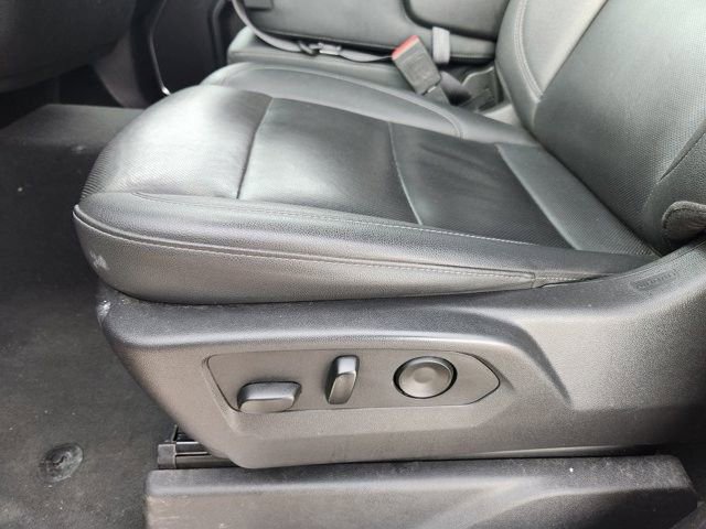 Used 2025 GMC Sierra 1500 SLT AWD/4WD image 23