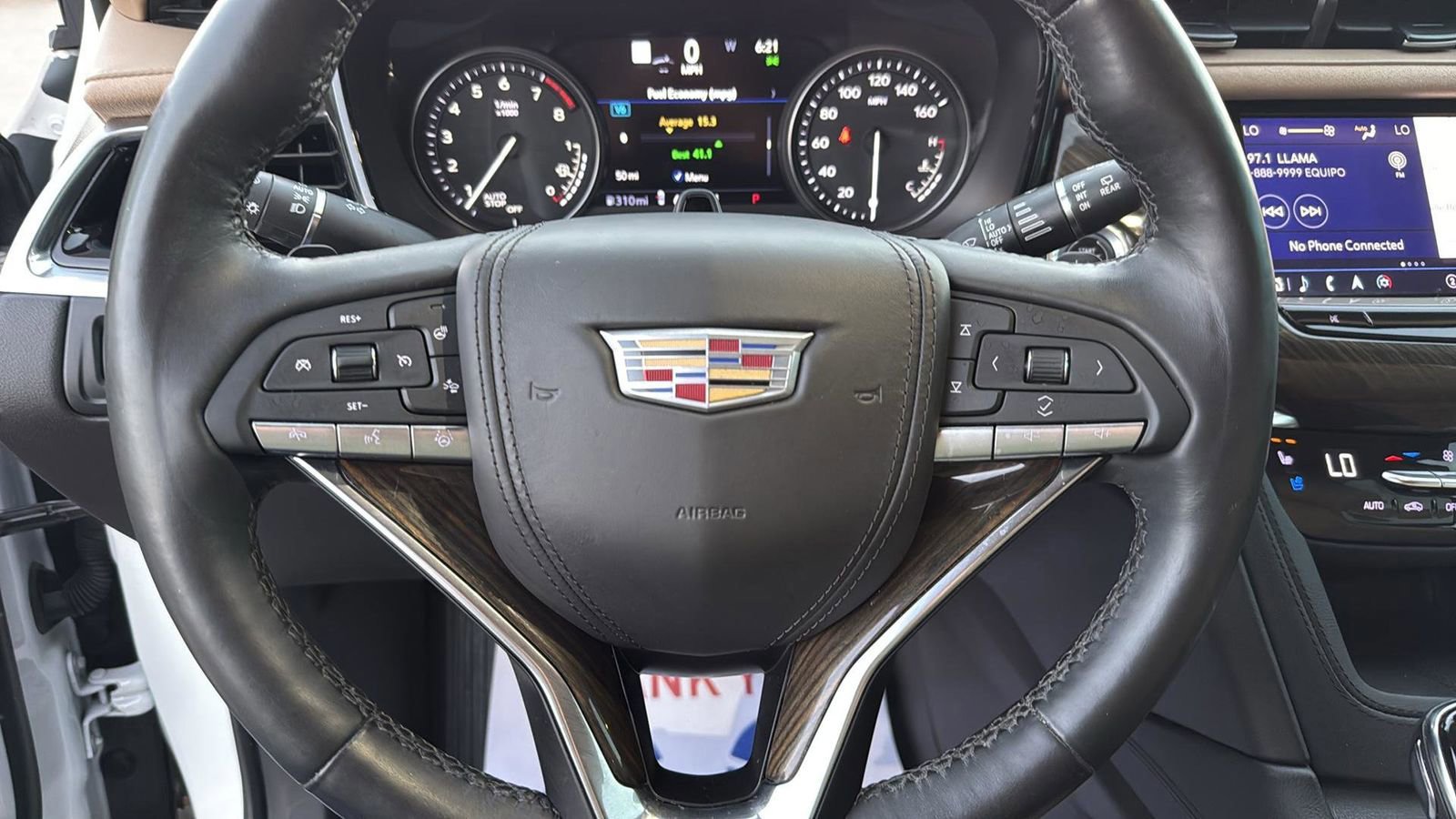 Used 2022 Cadillac XT6 Premium Luxury w/ Platinum Package image 13