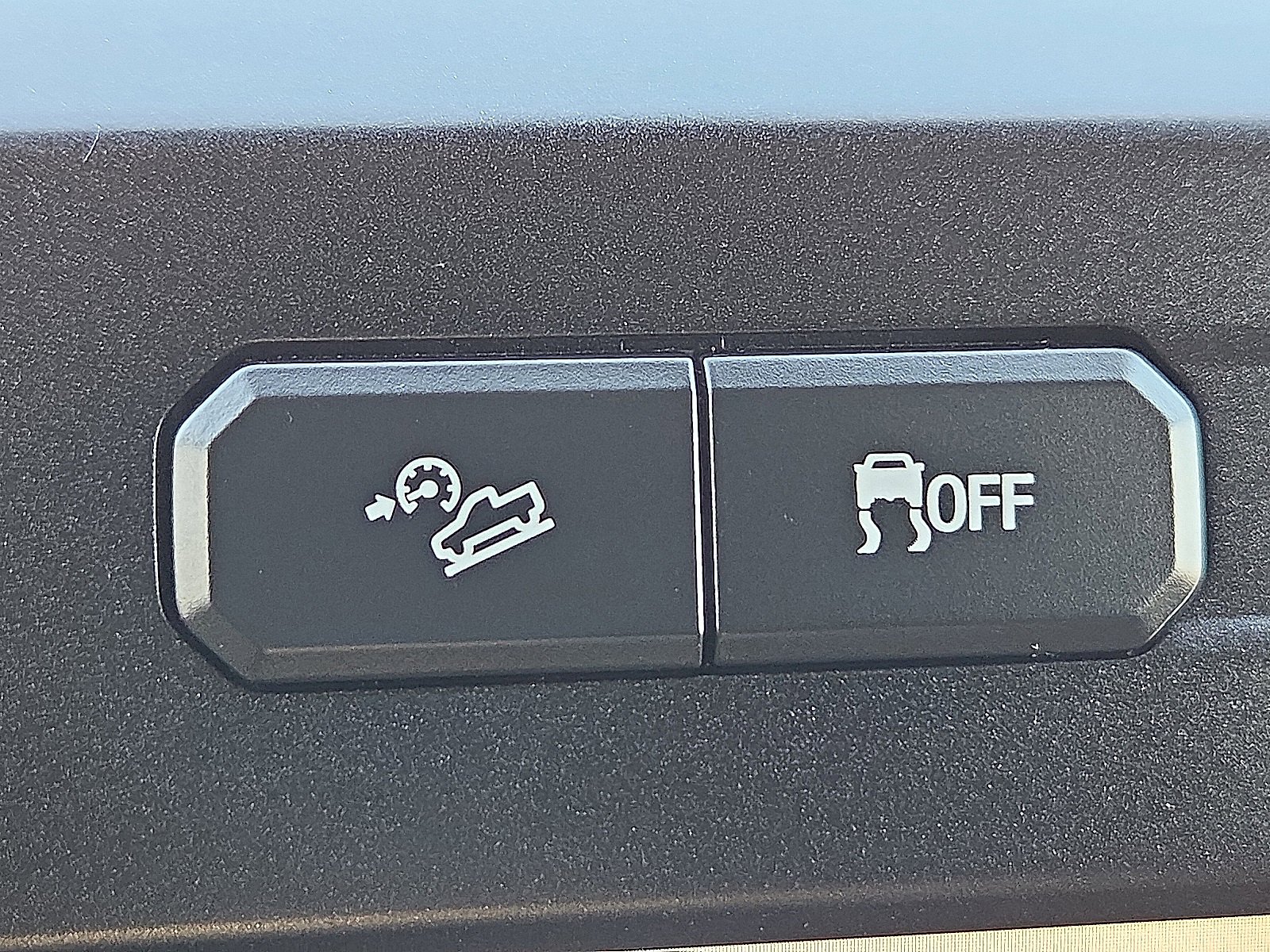 Certified 2020 Ford F150 XLT w/ Equipment Group 302A Luxury image 22