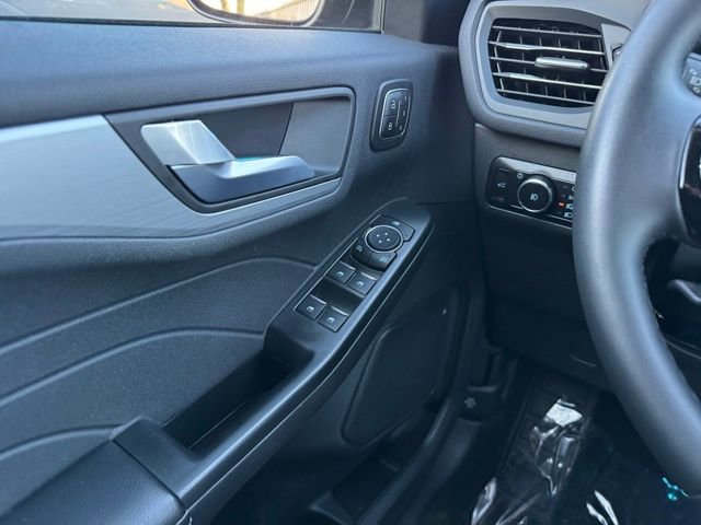 Certified 2023 Ford Escape Platinum AWD/4WD image 30
