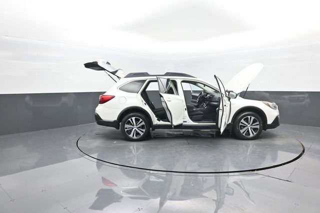 Used 2018 Subaru Outback 2.5i Premium image 35