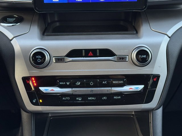 Certified 2022 Ford Explorer XLT w/ Equipment Group 202A image 18