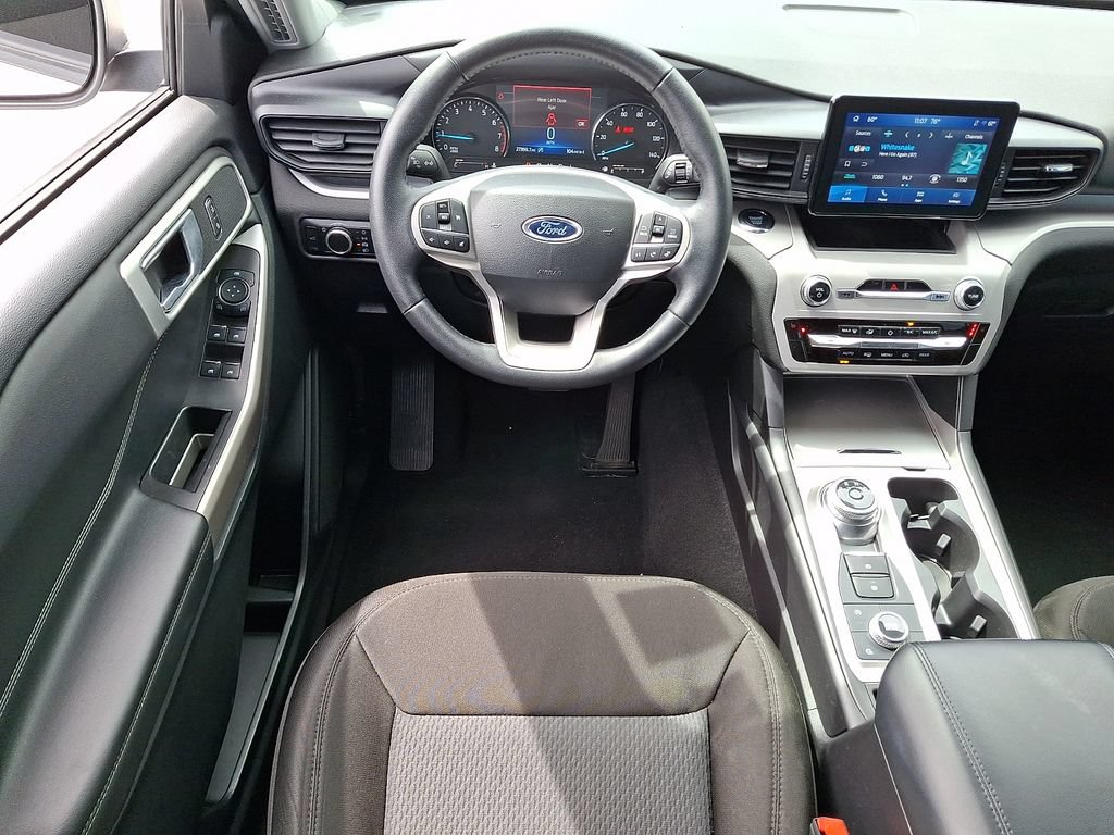 Certified 2024 Ford Explorer XLT AWD/4WD image 12