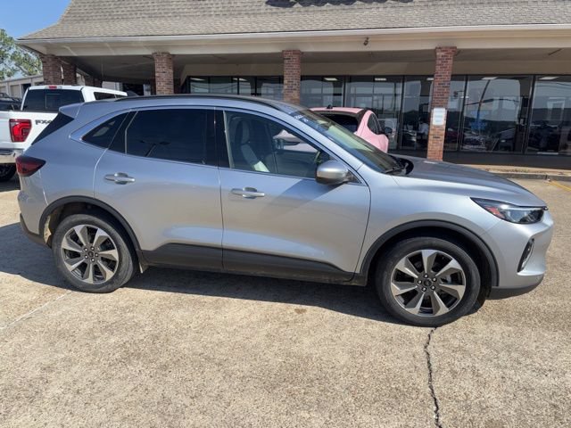 Certified 2023 Ford Escape Platinum AWD/4WD image 7