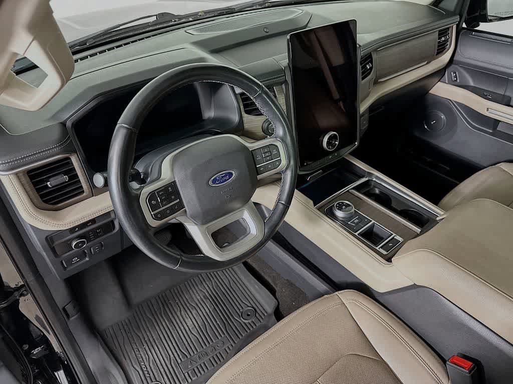 Certified 2023 Ford Expedition Limited RWD image 2