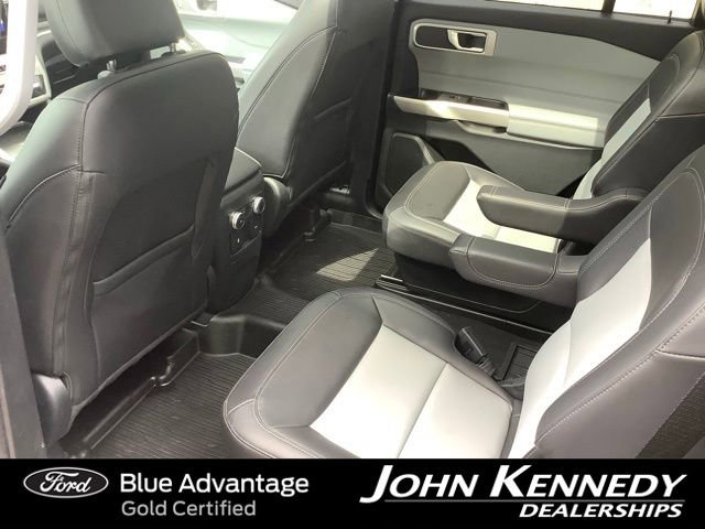 Certified 2023 Ford Explorer XLT w/ Equipment Group 202A AWD/4WD image 32