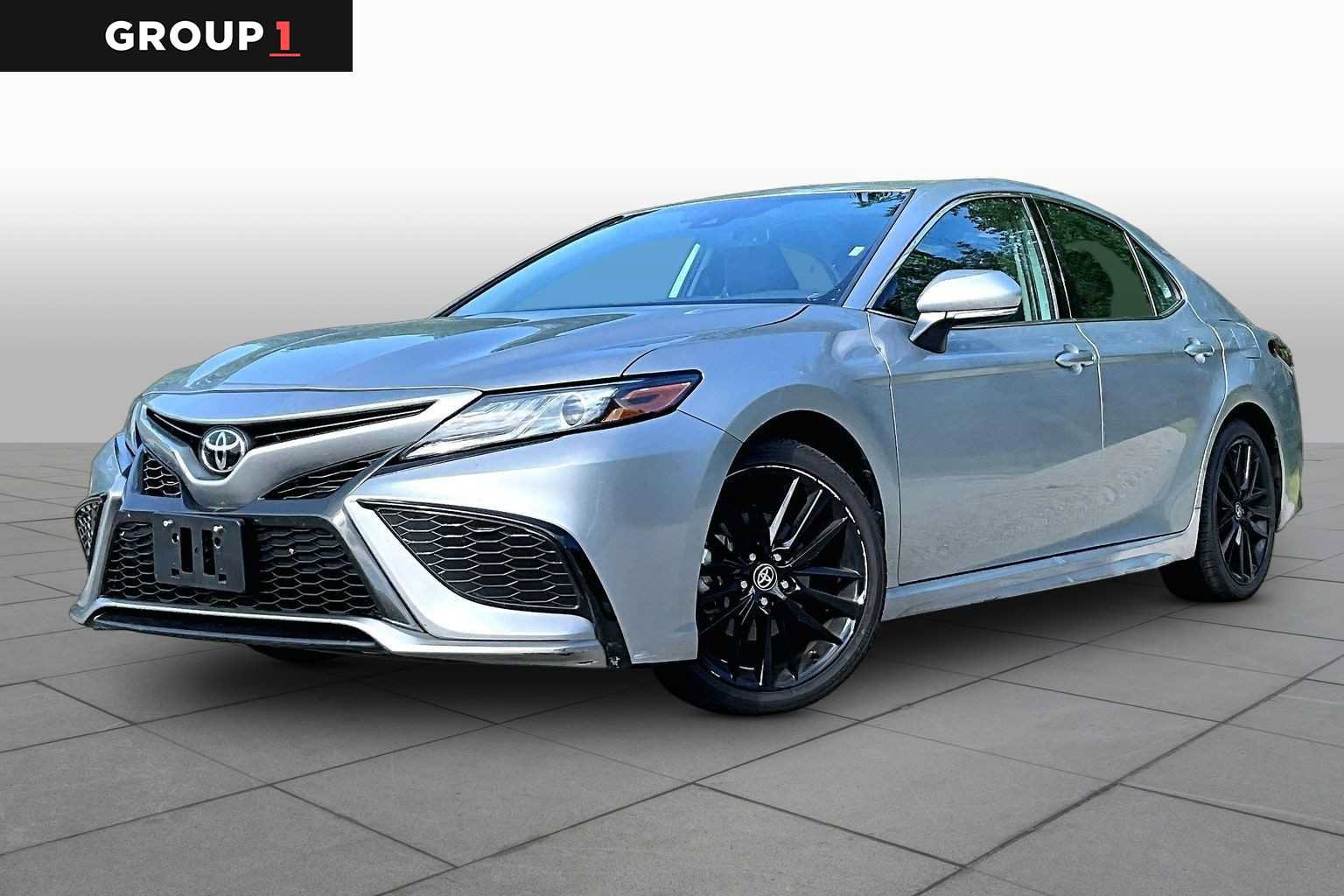 Used 2024 Toyota Camry XSE FWD image 1