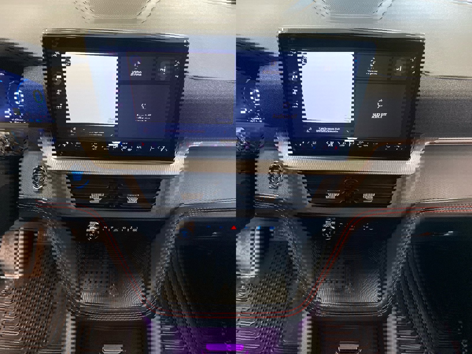 Certified 2025 Ford Explorer ST image 24