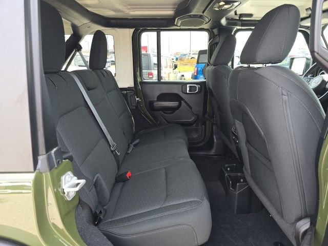 Used 2020 Jeep Wrangler Unlimited Sport image 18