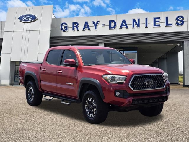 Used 2018 Toyota Tacoma TRD Off-Road RWD image 1