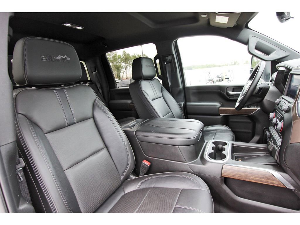 Used 2023 Chevrolet Silverado 2500 High Country w/ Technology Package AWD/4WD image 28