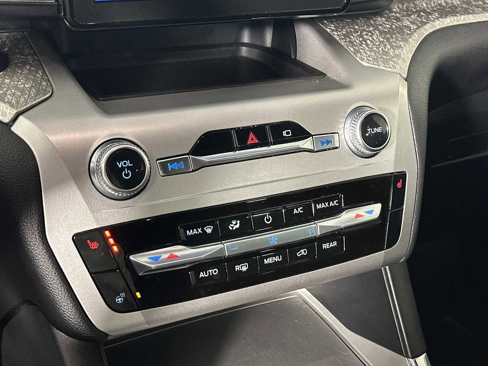 Certified 2022 Ford Explorer Timberline image 33