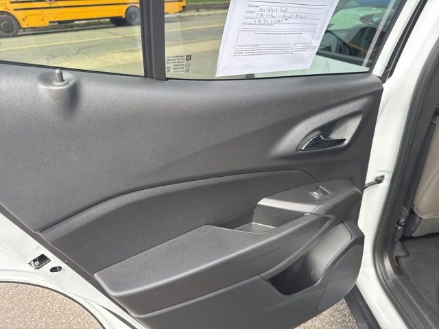 Used 2025 Chevrolet Trax ACTIV w/ Sunroof Package image 38