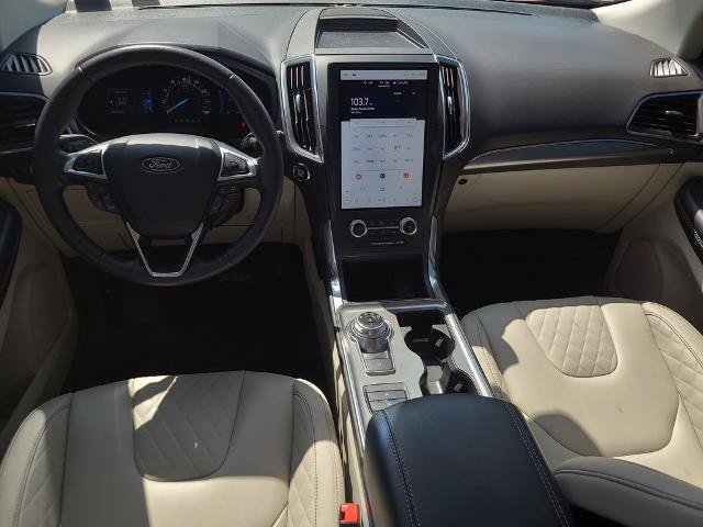Certified 2023 Ford Edge Titanium AWD/4WD image 18