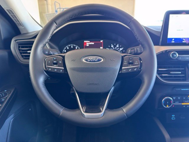 Certified 2022 Ford Escape SE w/ SE Sport Appearance Package AWD/4WD image 14