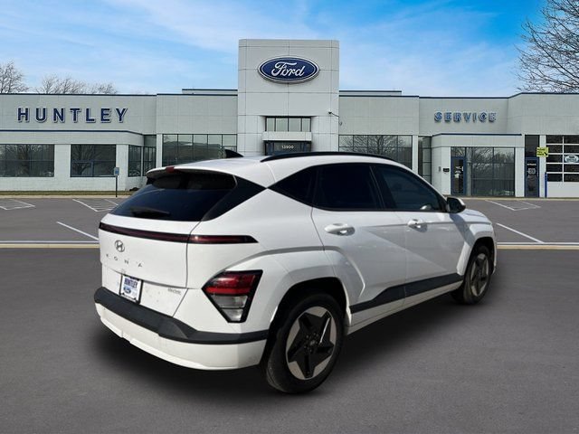 Used 2024 Hyundai Kona SEL FWD image 5
