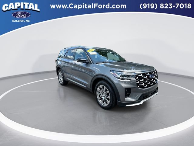 Certified 2025 Ford Explorer Platinum RWD image 2