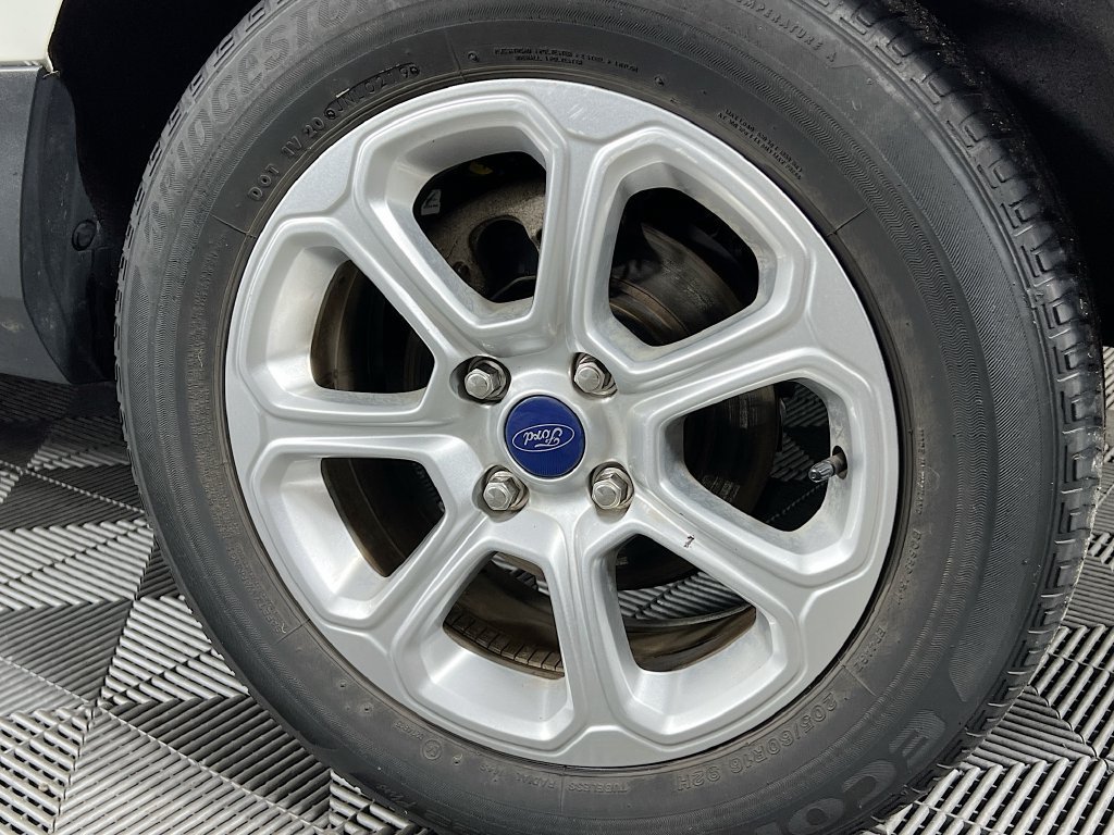 Certified 2019 Ford EcoSport SE FWD image 35