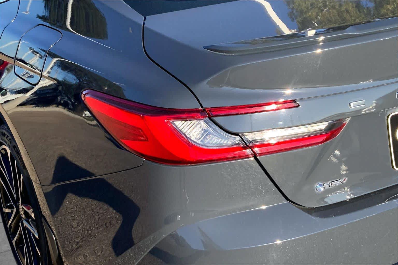 Used 2025 Toyota Camry XLE w/ Premium Package FWD image 29