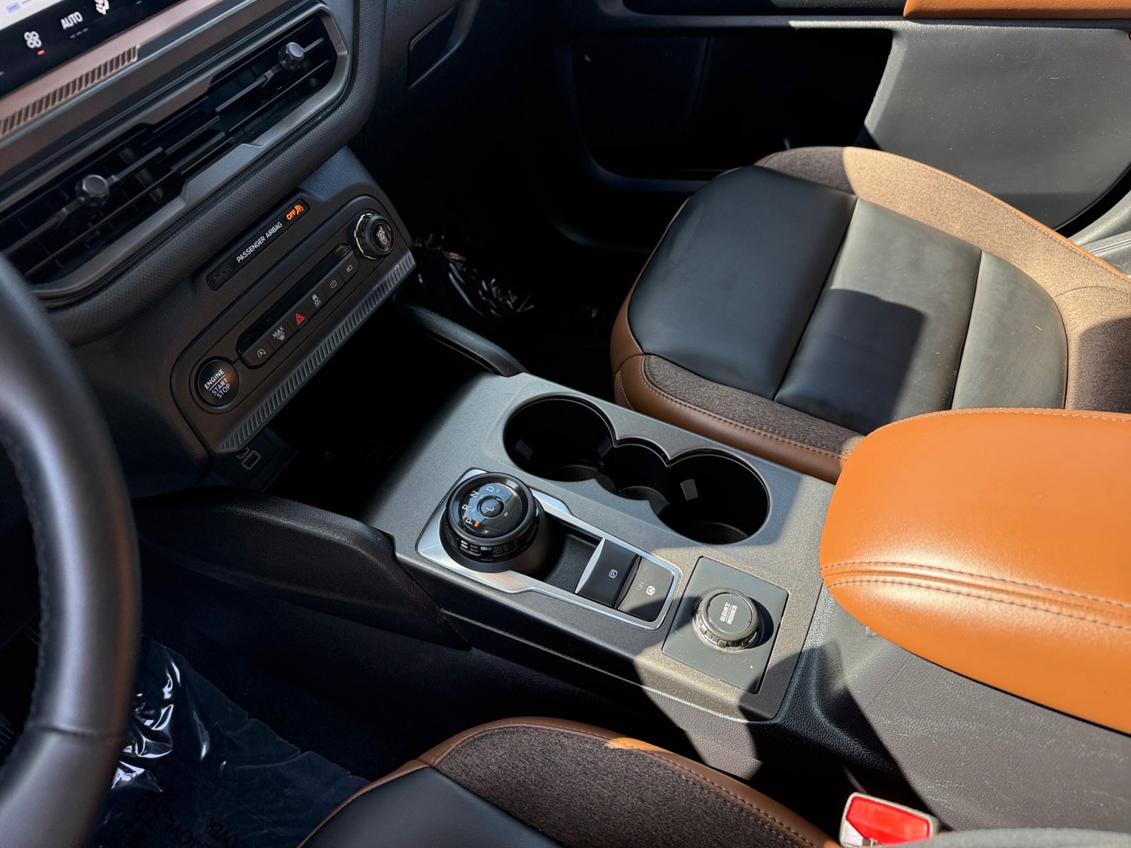Certified 2025 Ford Bronco Sport Outer Banks AWD/4WD image 13