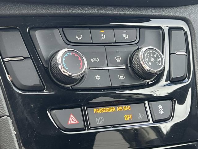 Used 2019 Buick Encore Preferred AWD/4WD image 22