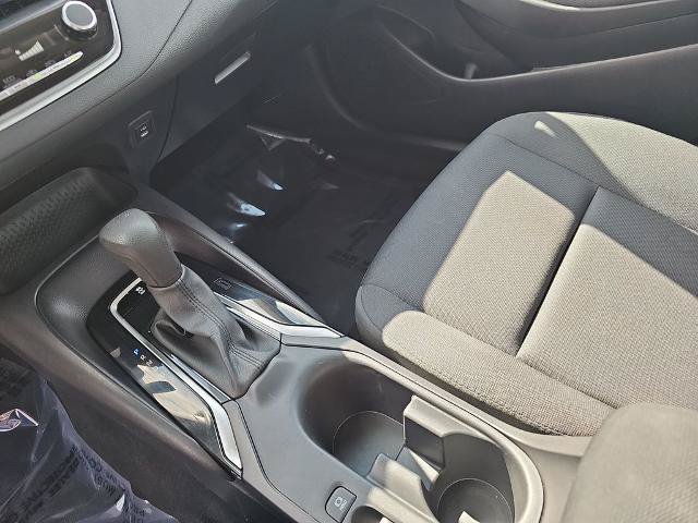 Used 2025 Toyota Corolla LE FWD image 23